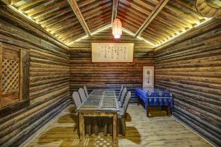 Guixinju Guesthouse Отели рядом с достопримечательностью «Stage at Square Street»