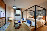 Blossom Hill Hotels & Resorts · Qiushuli