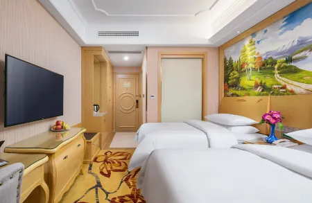 Vienna International Hotel (Yuyao Fengshan Road)