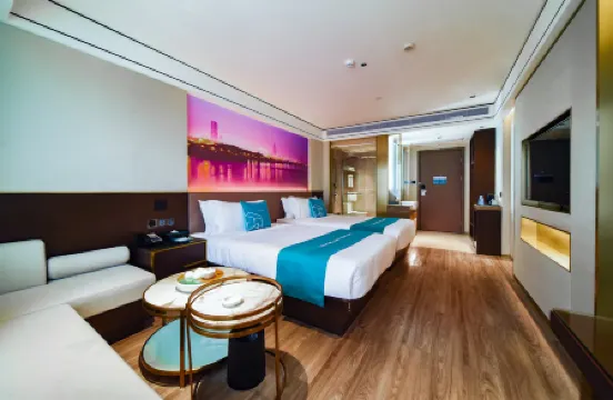 Peng Ke Boutique Hotel (Shenzhen Baoneng Center Sungang Subway Station Branch)
