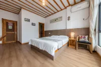 Deqing Shanyinju Country House - pemandangan pegunungan