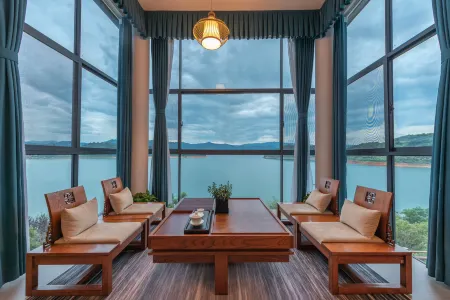 One hill and  one inn Отели рядом с достопримечательностью «Bailang Scenic Area»