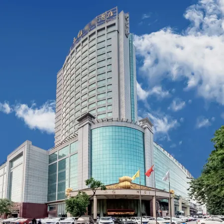 Days Hotel & Suites by Wyndham Jiaozuo Отели в г. Цзяочжуо