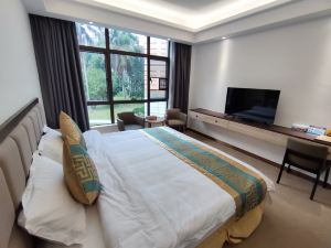 Maoming Guest Hotel