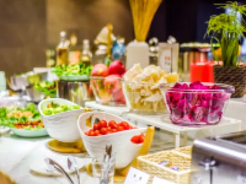 貴陽雲巖噴水池地鐵站亞朵輕居酒店 貴陽酒店