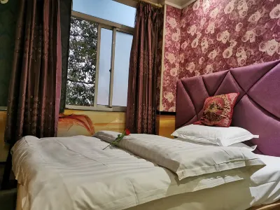 上海品彙ホリデイホテル 嘉定バス安亭と静路バスターミナル周辺のホテル