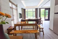 Houshan Courtyard