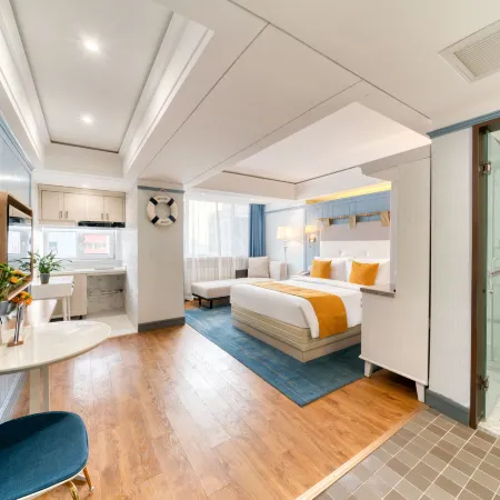 Shanshui S Hotel (Zhongshan Square, Dalian Railway Station)