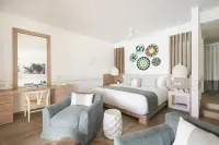 Lux* Grand Gaube Hotels in Calodyne