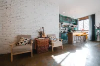 Mountainside Reverie - bar