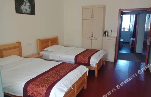 聚龍賓館（重慶榮昌店）