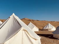 敦煌仰望星空YW沙漠露营基地 - 摩洛哥奢华大白帐篷房(公共卫浴)