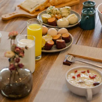 Lugu Lake September Sky Stay