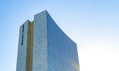 Hotel 2 Fevrier, Lomé