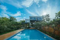 FLoral Hotel · Yixing Shuishi Tingyu Hotel - สระว่ายน้ำส่วนตัว