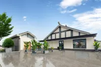 Dujiangyan Wooden Court  Hotel
