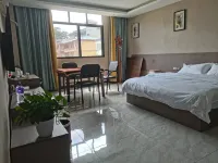 Shizong Jingxuan Hotel