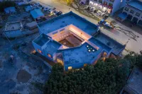 Jishan Jishe (Zhumeng Base Camp)