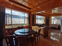 Diebu Xueyu Tianzhu Homestay (Zhagana Scenic Area)