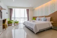 42C the Chic Hotel - parking