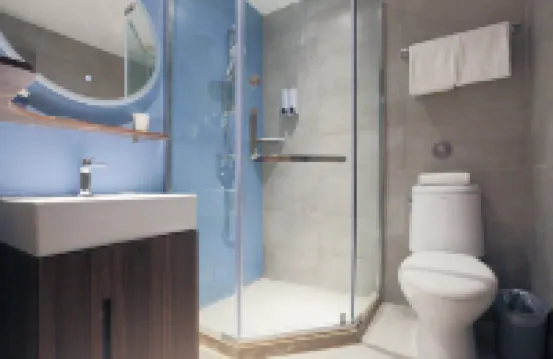 Hejilai  Hotel (Korla Youth Road People's Square) Hotels near XiaoKangCheng ShangYeJie