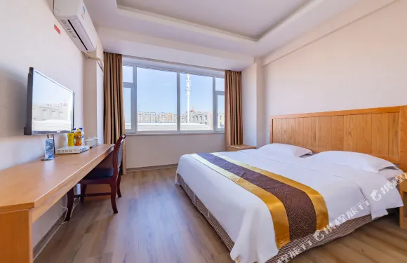 農安假日陽光賓館（農安遼塔店）