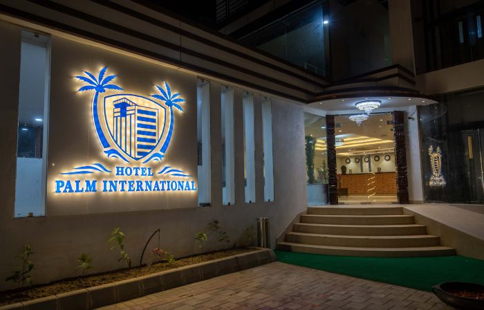 Hotel Palm International