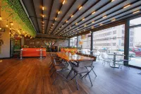 NEW PARK HOTEL