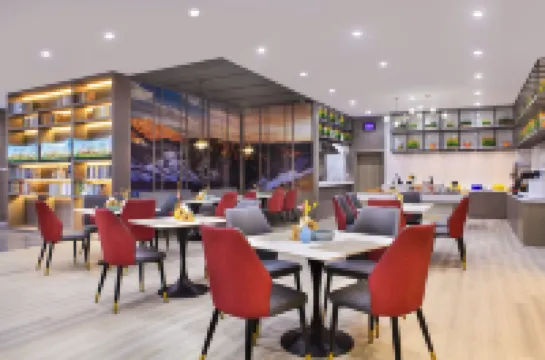 Ease Hotel (Jingmen Wanda Plaza Smart store)