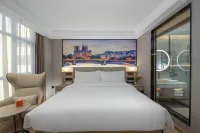 維也納酒店（廣州從化太平地鐵站店） 鄰近中醫葯歷史文化浮雕長廊的酒店