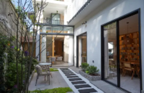 Shiyiju Parent-child Homestay Hotels near Niuhuang Village