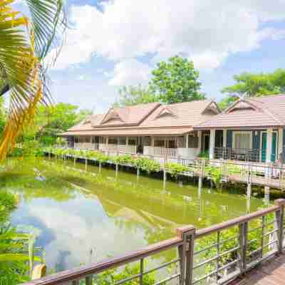 Le Charme Sukhothai Resort Hotel Exterior