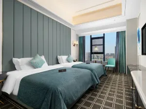 XANA Deluxe Hotel (Fangchenggang High-speed Railway Station Administrative Center)