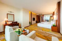 Khách sạn Mường Thanh Luxury Quảng Ninh Các khách sạn gần Chợ Cao Thắng