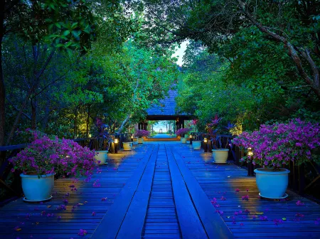 Rebak Island Resort & Marina Langkawi Отели рядом с достопримечательностью «5 Elements»