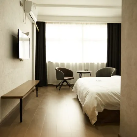 Huajie Hotel