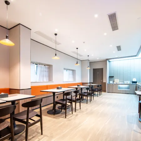 HanTing Hotel (Hefei Huaihe Road Pedestrian Street Baogong Park)