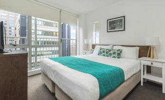 Barclay Suites
