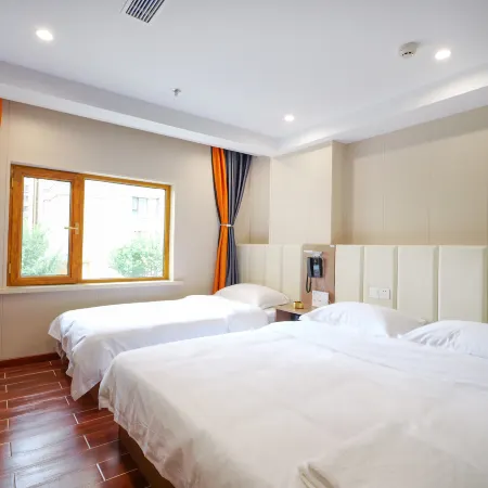 EastonHotel