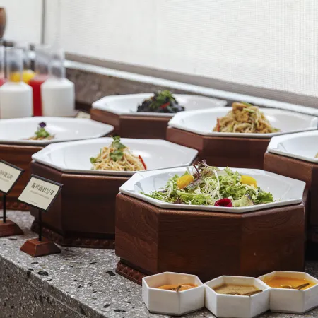 Kaifeng AITCHONE Hotel Отели в г. Кайфэн