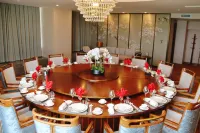 Donghai World Hotel Hotels in Pingyuanxian
