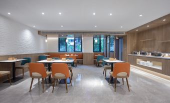 HanTing Hotel (Chongqing Rongchuang Wenlücheng)