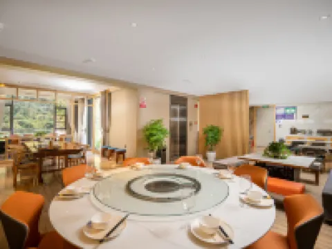 CLOUDS HOTEL CLOUD Tu Hotel (Gongshan) Hotel di Gongshan