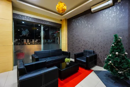 Hotel O Makassar near Gereja Advent Tikala Baru formerly Rid's Hotel Отели в г. Tikala