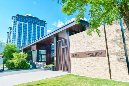 Dongfang Yuxiao Seaview Apartment (Zhongnan Tangshanwan Branch)