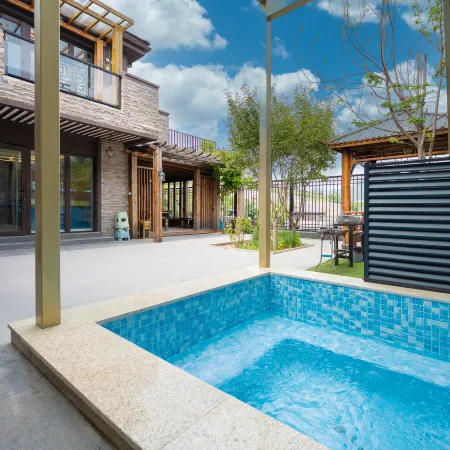 Gubei Water Town · Outdoor Private Hot Spring · Cuilu Mountain Residence Party Villa