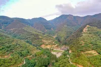 花築·泰山雲居民宿