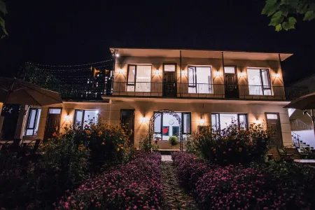 Fengcheng Fengyu Residence Отели в г. Фенчен