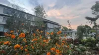 Yuanshanshe Homestay (Guilin Rongchuang Paradise University of Technology) Guilin University of Technology (Northwest to Guilin Yanshan Transportation Bureau) 주변 호텔