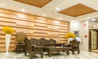 Shell Hotel (Zibo Zhoucun Ancient Shopping Mall)